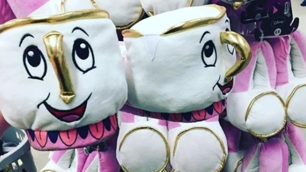 Primark, ya vale, las pantuflas con forma de taza son demasiado