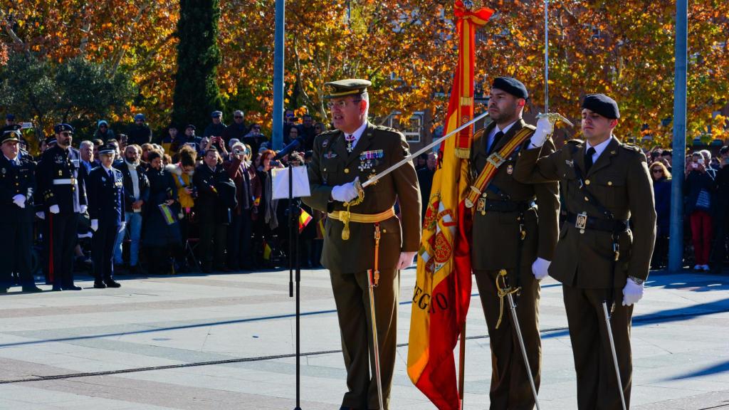 El General jefe de la Brigada Guadarrama XII durante su intervención.