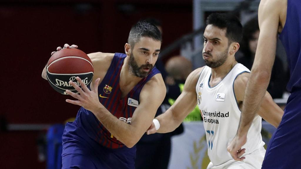 Juan Carlos Navarro, aquí ante Facundo Campazzo, llega en buena forma.