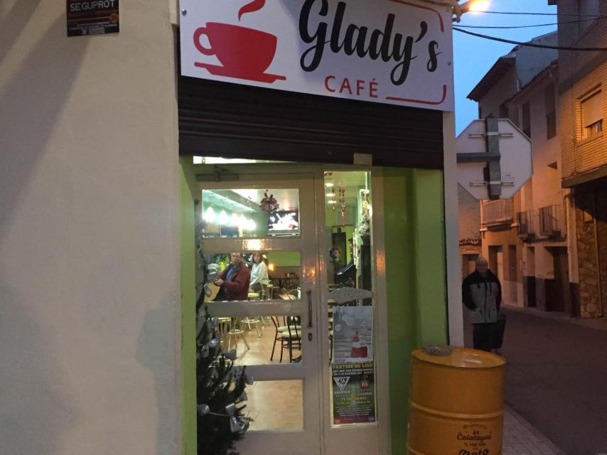 Se difundió el bulo de que el asesino estaba atrincherado en este bar.