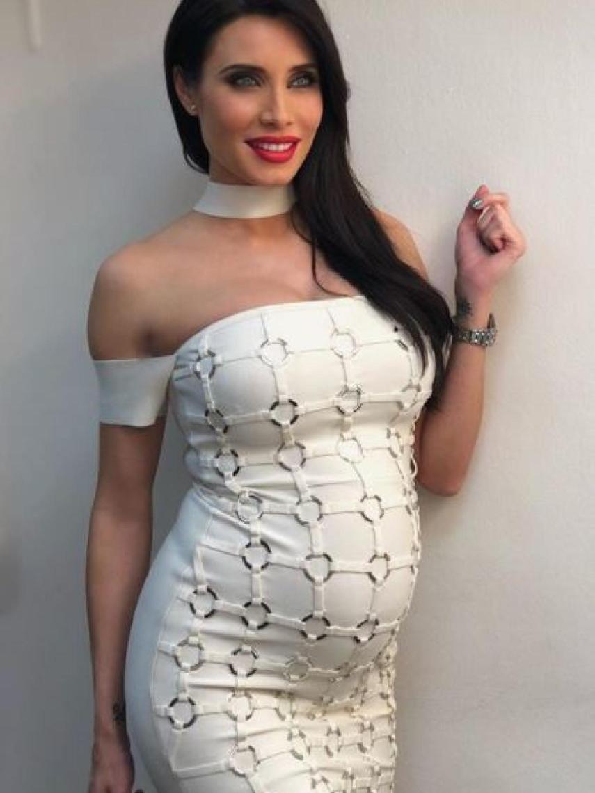 Pilar Rubio, presume de embarazo.