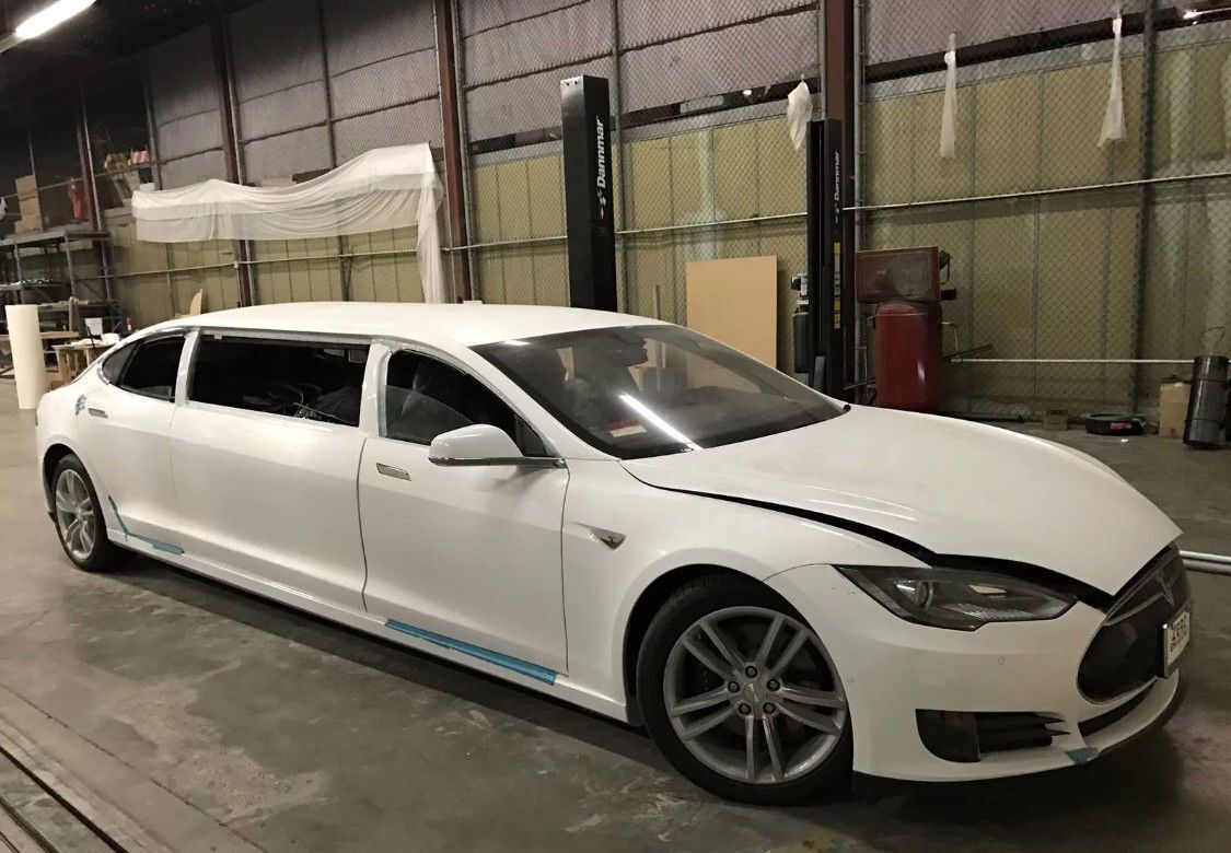limusina tesla model s
