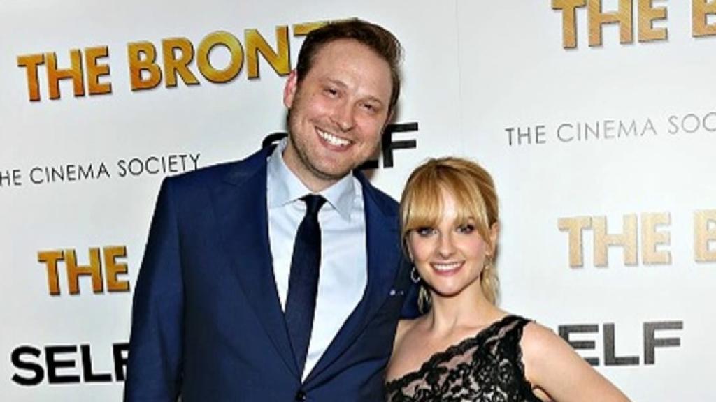 Melissa Rauch y su marido Winston Beigel.