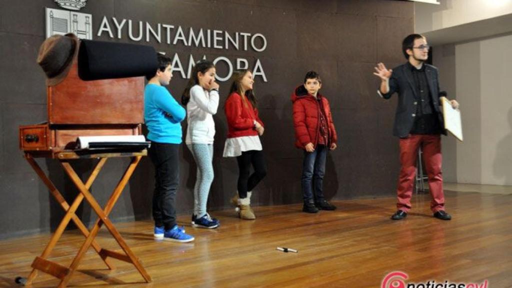zamora magia alhondiga