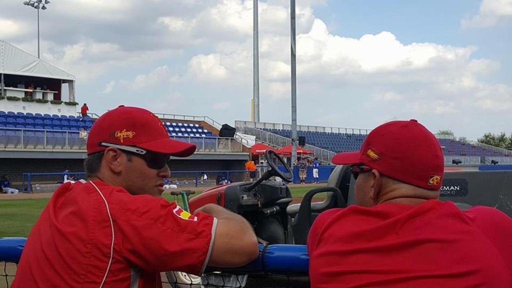 Néstor Pérez junto a Paco Figueroa.