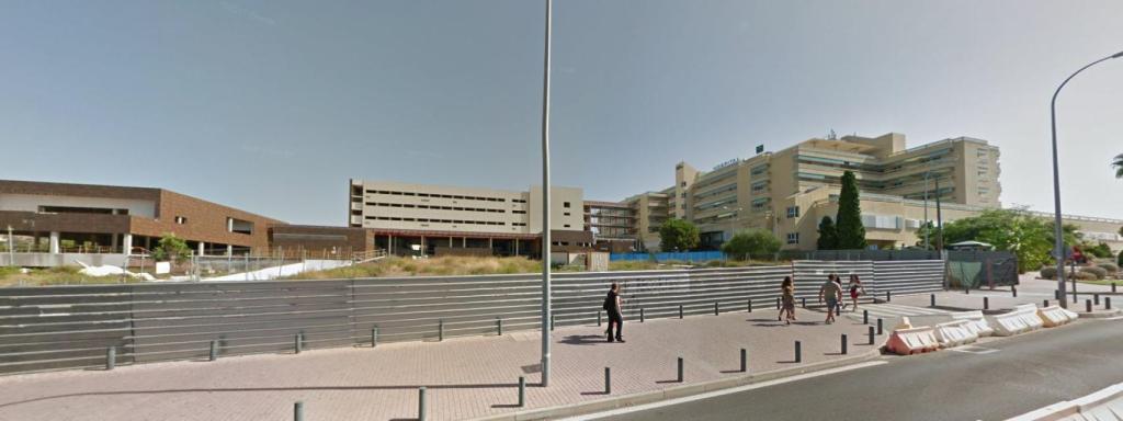 Las obras que solucionarían los problemas del hospital llevan paradas desde 2007.