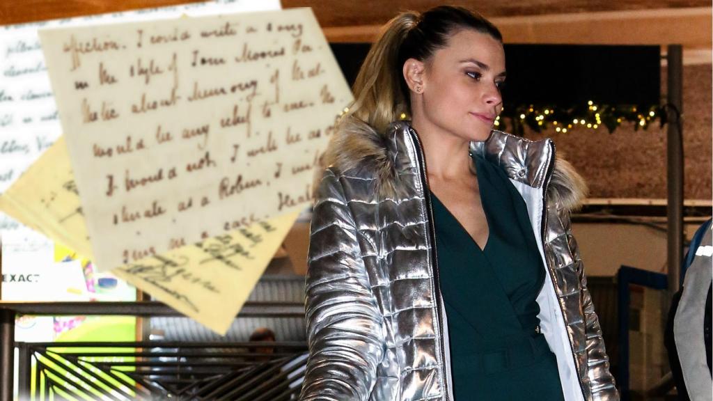 Montaje de María Lapiedra.