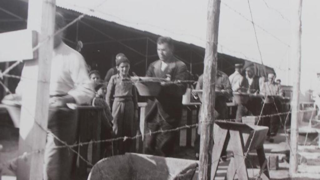 Los españoles morían de hambre y por las condiciones de vida insalubres