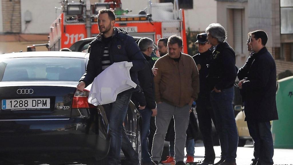 Un maltratador armado se quita la pulsera de alarma y retiene a su expareja más de tres horas.