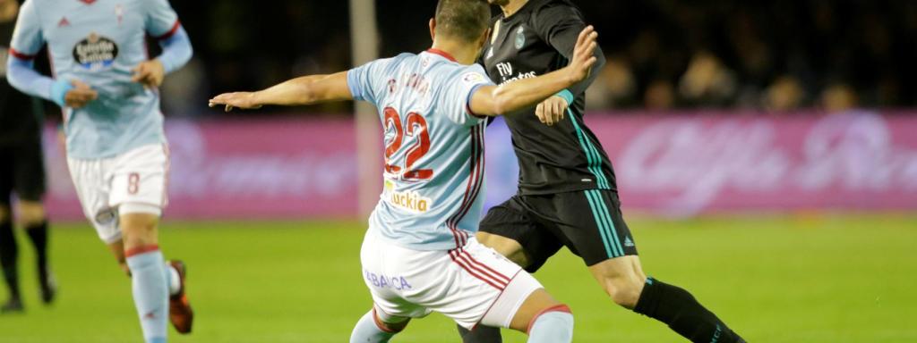 Cristiano ante Cabral en el Celta de Vigo - Real Madrid.