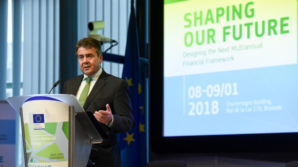 El ministro alemán de Exteriores, Sigmar Gabriel, durante el seminario