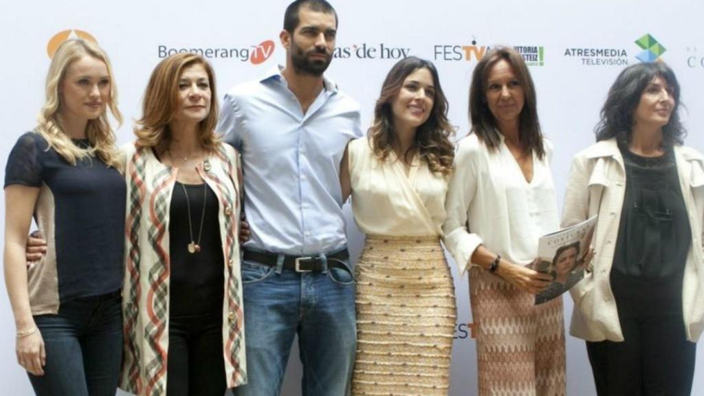 Sonia Martínez y el equipo de 'El tiempo entre costuras'