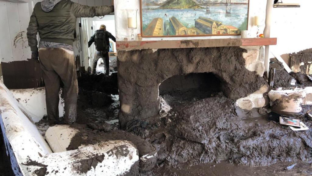 Así han dejado los ríos de lodo los hogares.