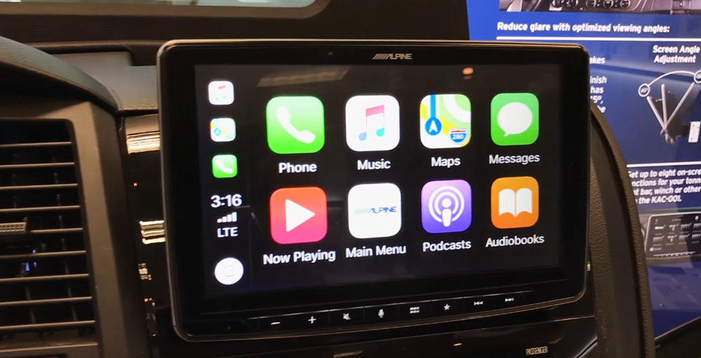 alpine carplay android auto 1