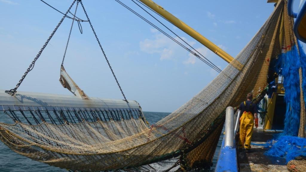 Aparejos eléctricos en un pesquero holandés.