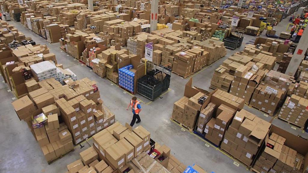 Almacen de Amazon.