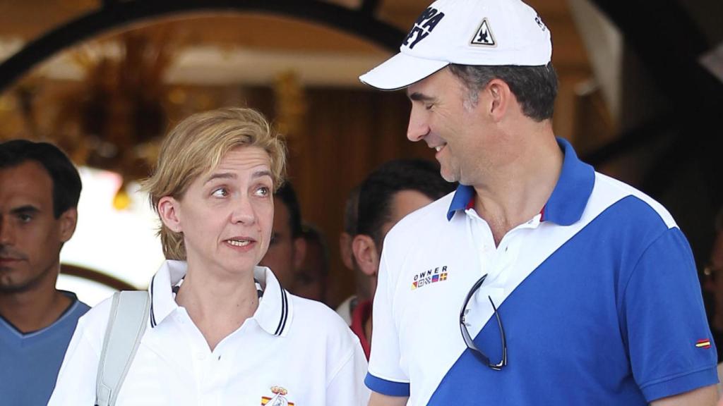 Cristina y Felipe, dos hermanos que pasaron tiempos mejores