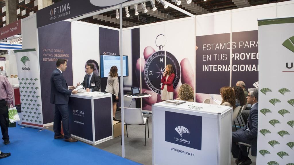 Grupo Unicaja Banco participa en numerosas ferias empresariales.