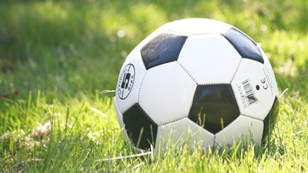 Valladolid-balon.futbol-agresion-cabezon