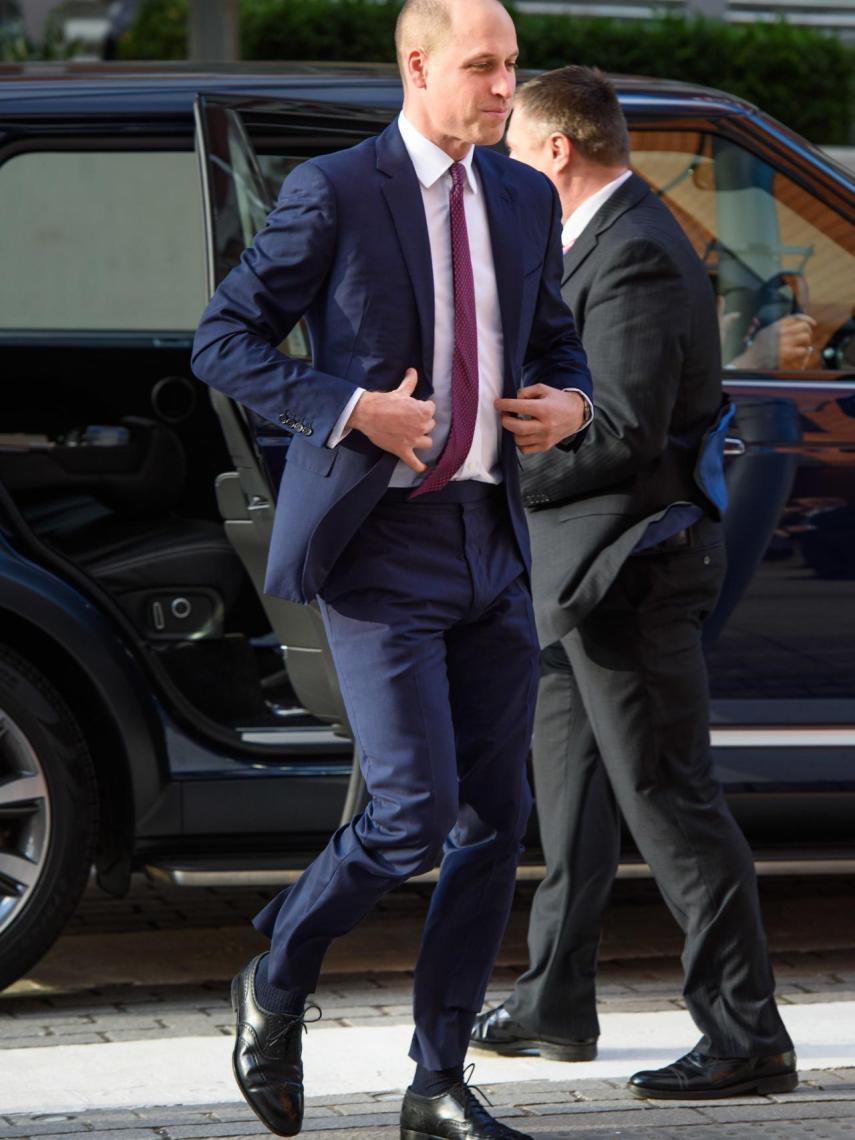 El príncipe Guillermo, a su llegada al hospital de Londres.