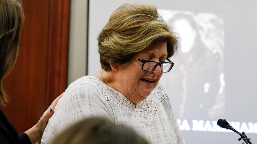 Donna Markham recuerda a su hija Chelsea, quien se suicidó con 23 años