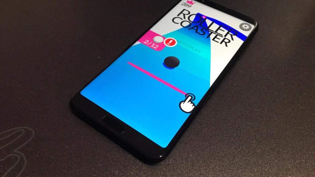 Roller Coaster es un trepidante juego que acaba enganchando por su sencillez