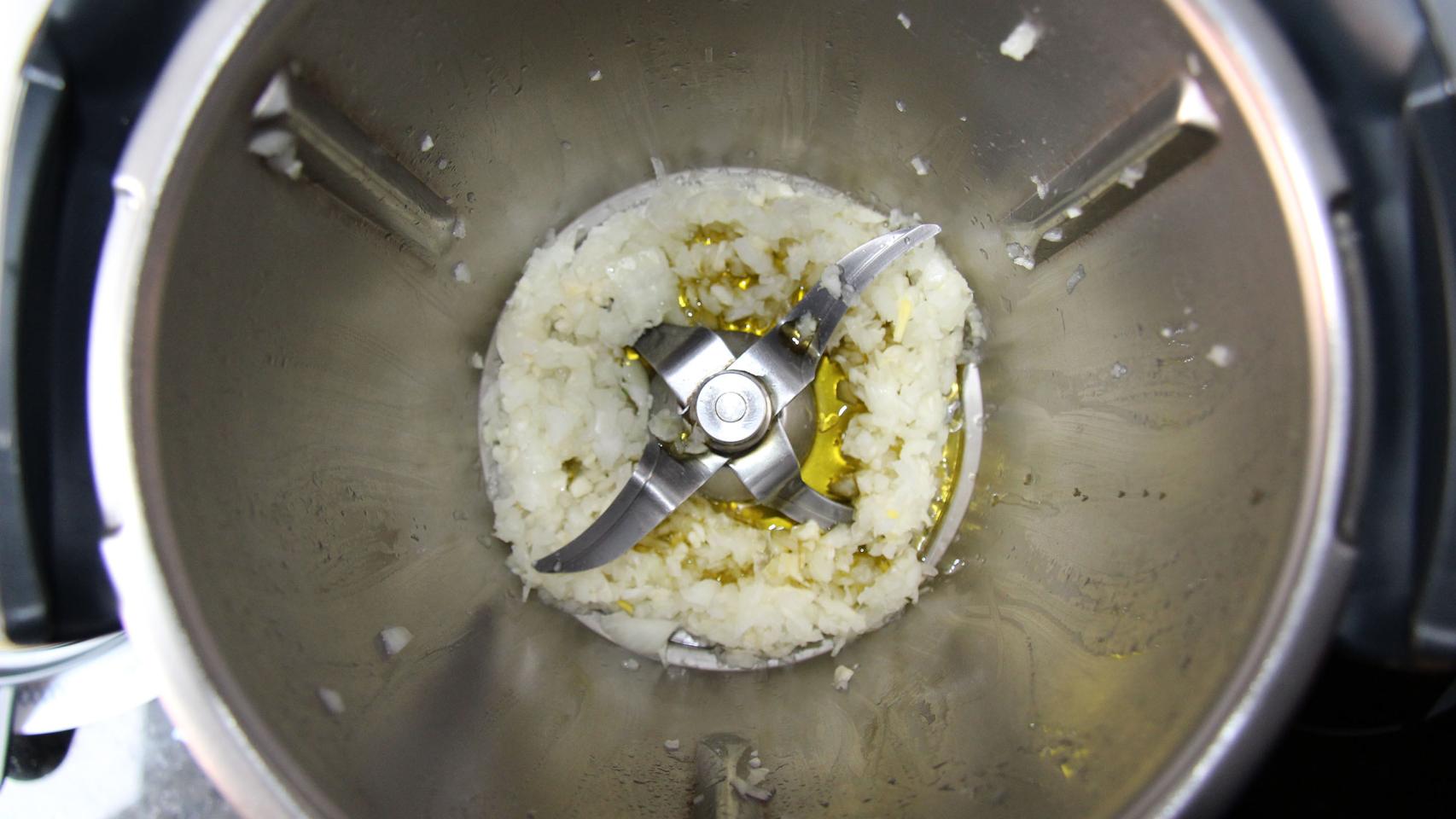 ALBONDIGAS DE CALABACIN EN SALSA DE TOMATE Y ALBAHACA CON TMX 03