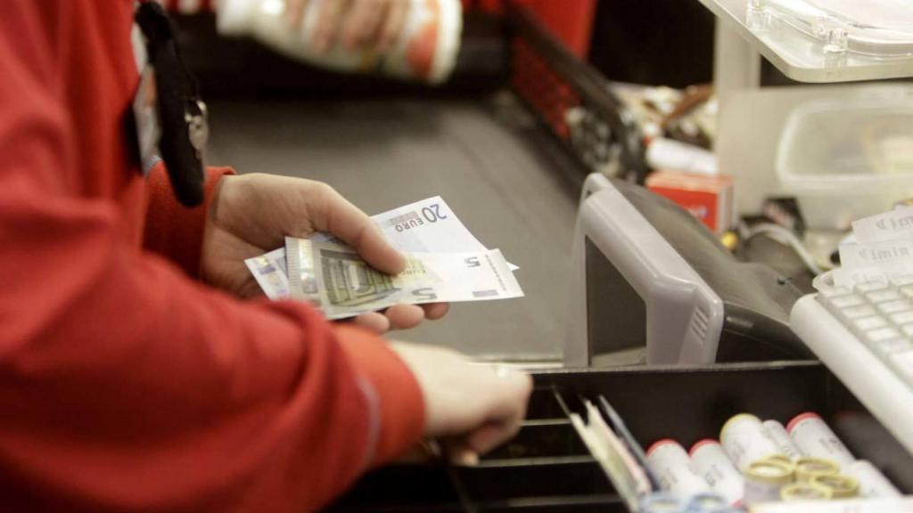 La recuperación económica premia 4 veces más a los ricos que a los pobres