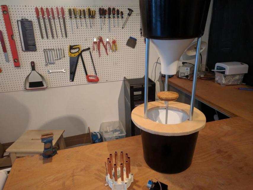 El prototipo de la máquina de palanca en el que trabajan los holandeses