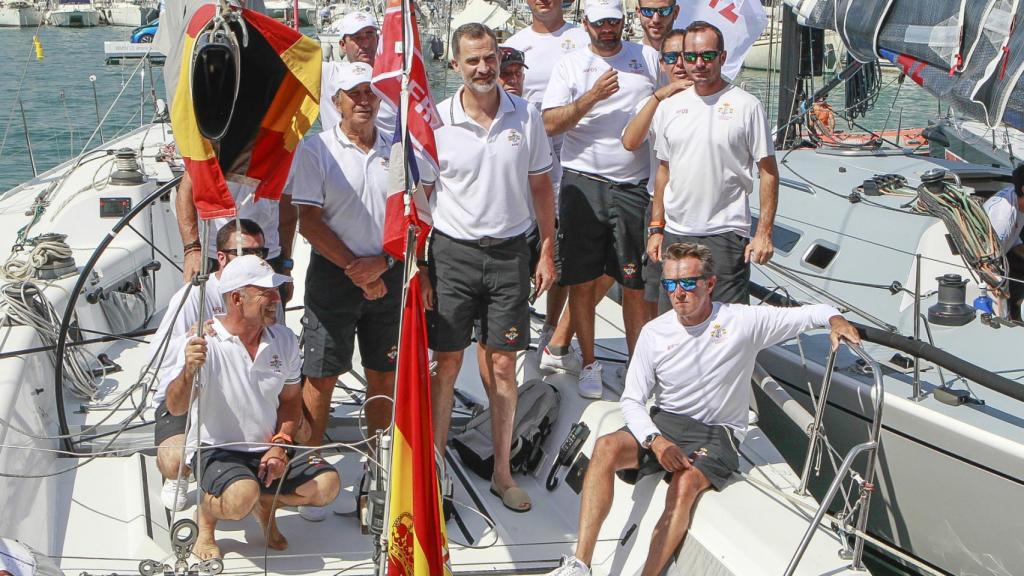 El rey Felipe en las regatas en 2017.