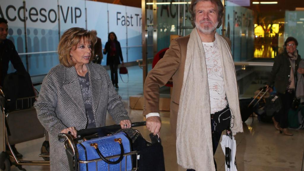 Teresa Campos y Edmundo poniendo rumbo a Chile.