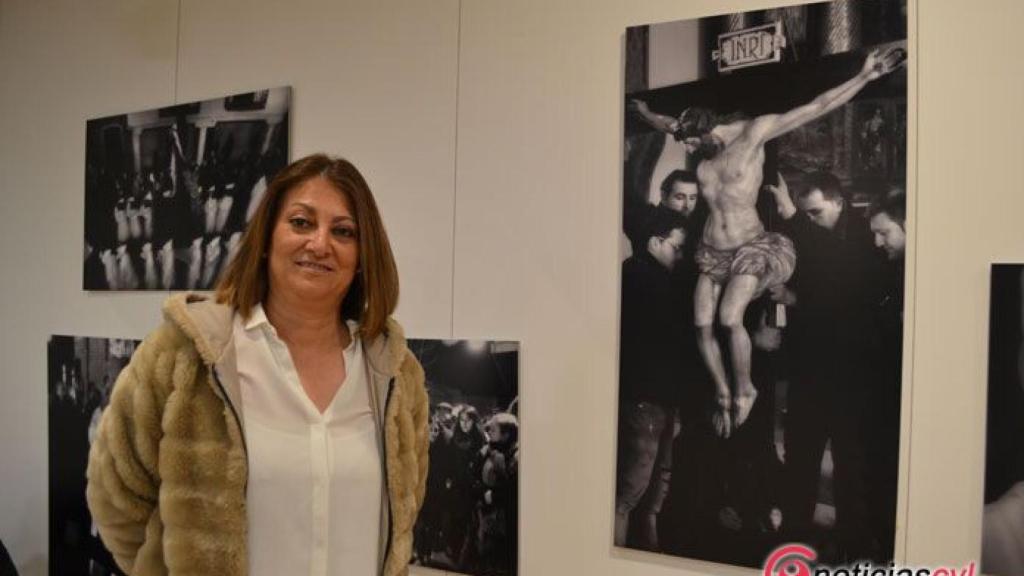 teresa-lopez-medina-del-campo-alcaldesa-semana-santa