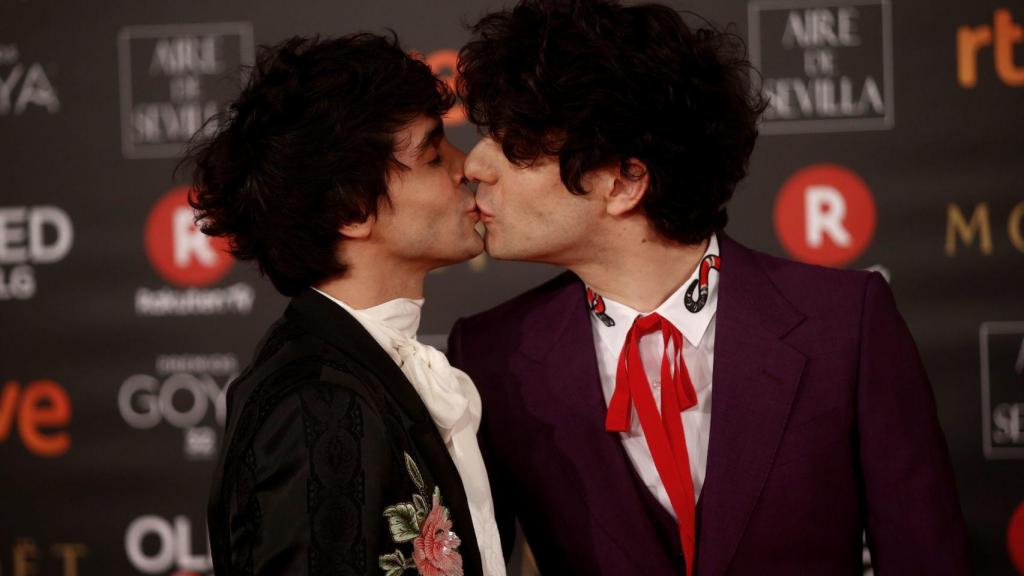 Los Javis haciendo gala de su amor.