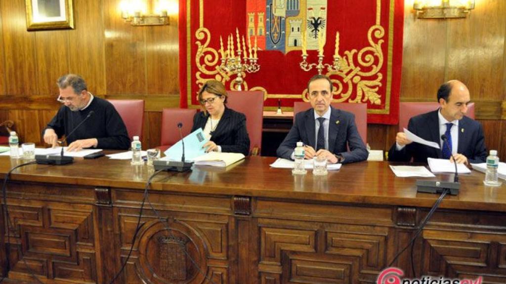 zamora diputacion pleno (1)