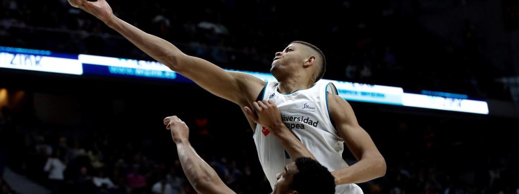 Walter Tavares en un partido del Real Madrid.