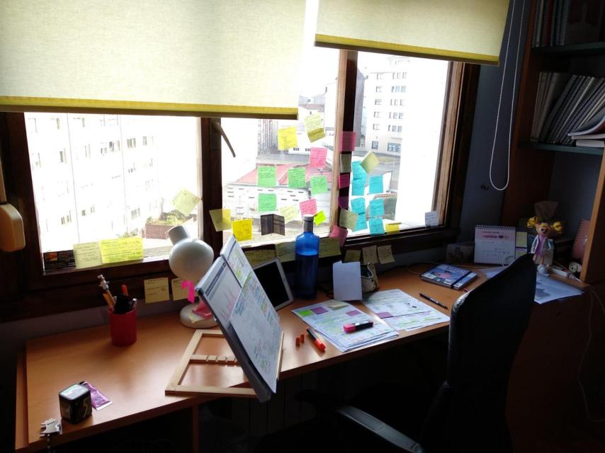 Los estudiantes del MIR pasan 16 horas diarias frente a los libros.