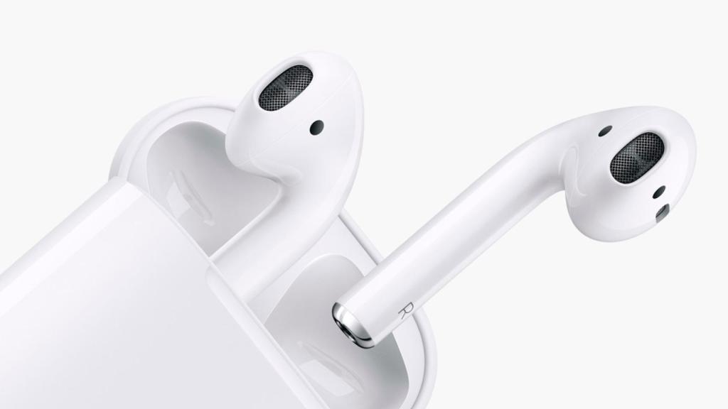 AirPods.