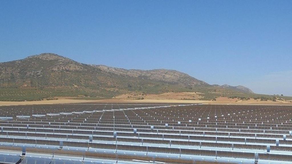 Imagen de una planta termosolar.