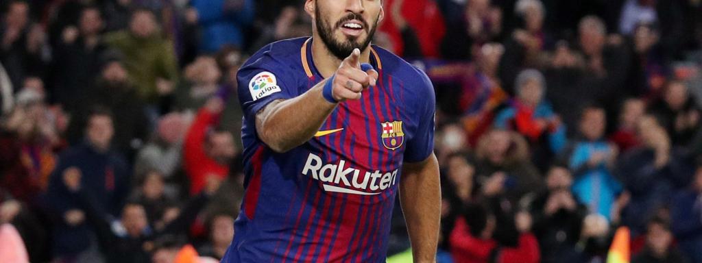 Luis Suárez celebra un gol con el Barcelona.