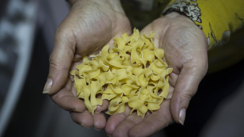 María del Carmen Muñoz tiene la alacena repleta de Pastas Gallo.