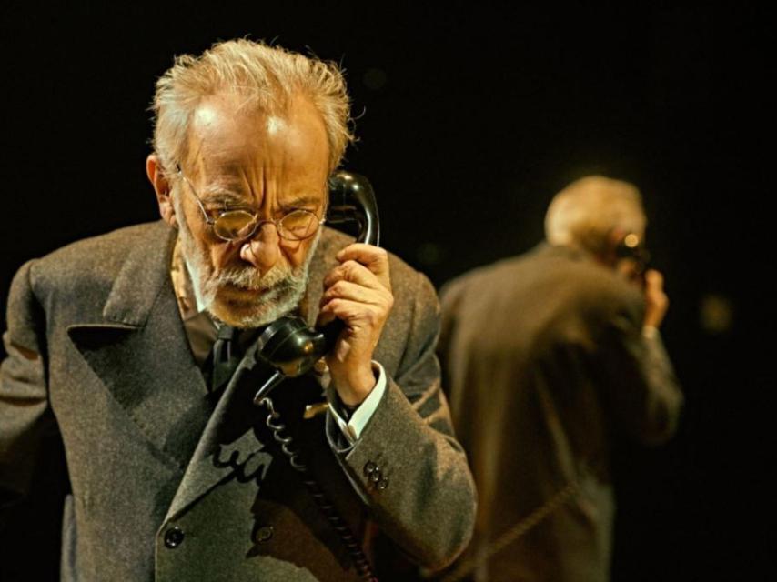 José Luis Gómez en su obra Unamuno: venceréis pero no convenceréis, en el Teatro de la Abadía.