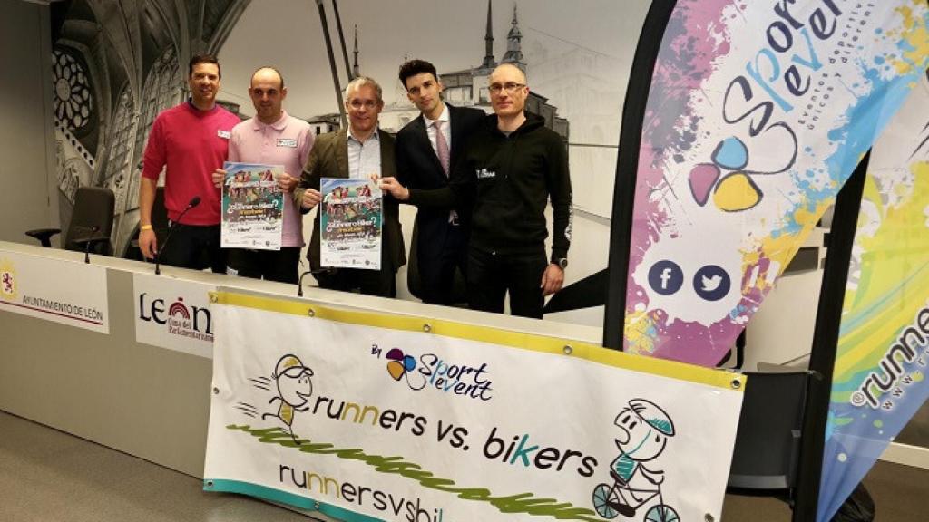 runner vs biker leon