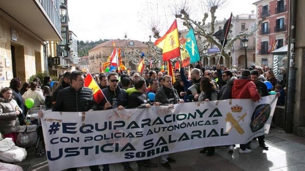 policia guardia civil soria