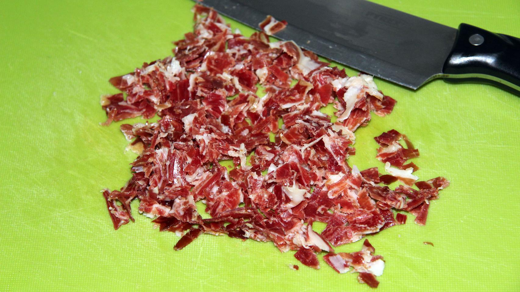 SOUFFLÉ DE QUESO EMMENTAL Y JAMÓN IBÉRICO 01