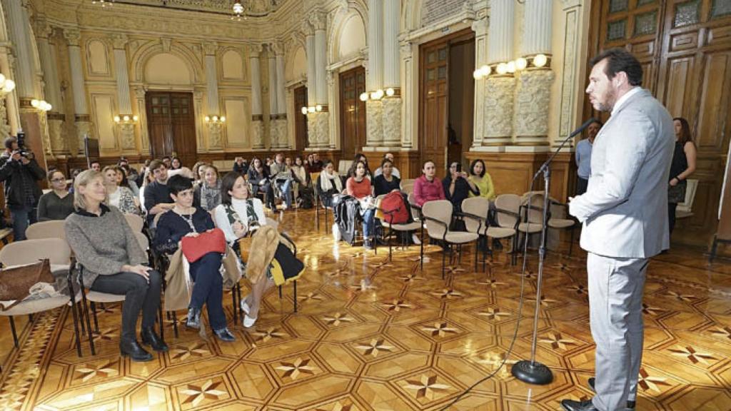 Valladolid-oscar-puente-erasmus-ayuntamiento-bienvenida