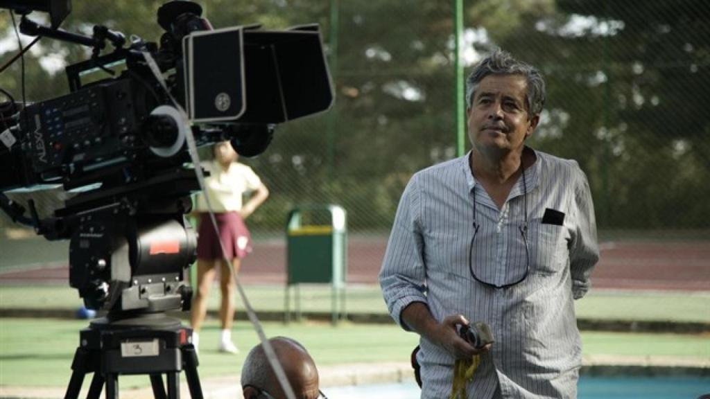 Carlos Iglesias dirigió y protagonizó Un franco, catorce pesetas.