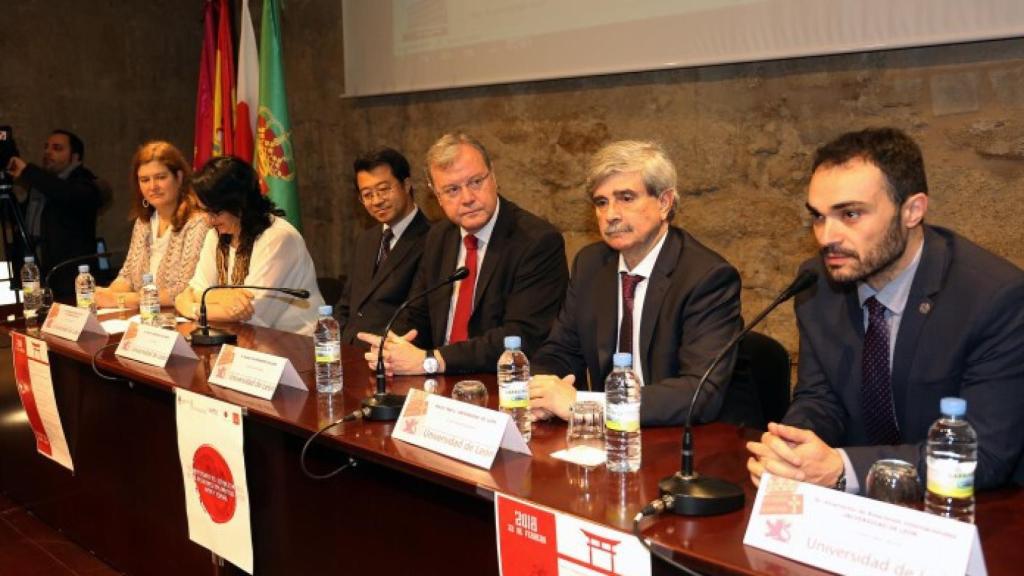 relaciones leon japon