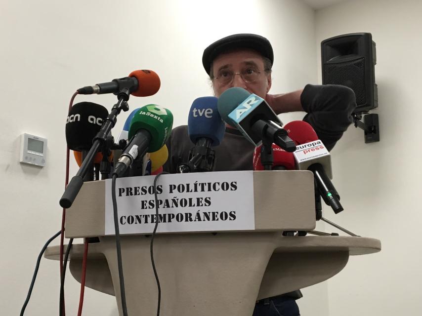 Sierra presenta sus presos políticos españoles contemporáneos.