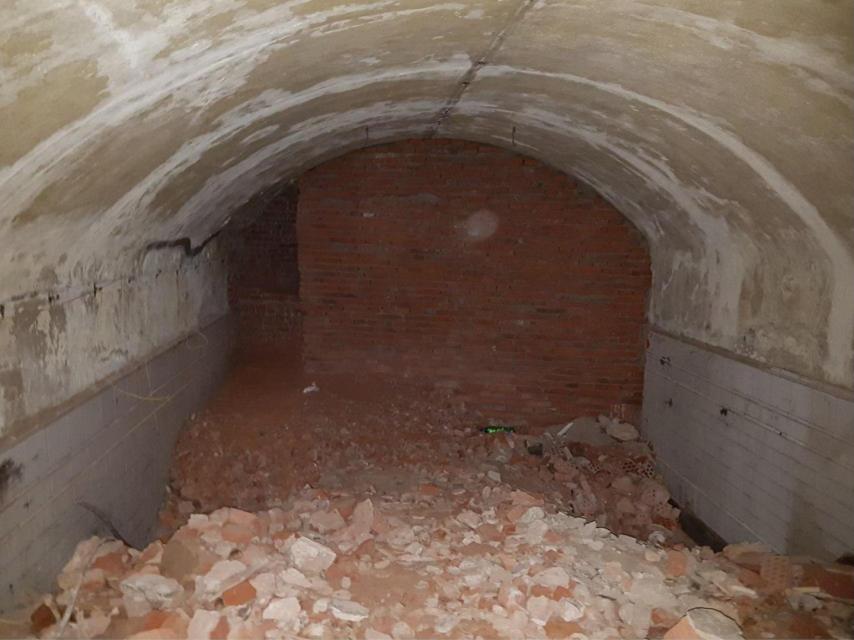 Antiguo vestíbulo del metro. Las fotos que desmienten a Cristina Cifuentes.