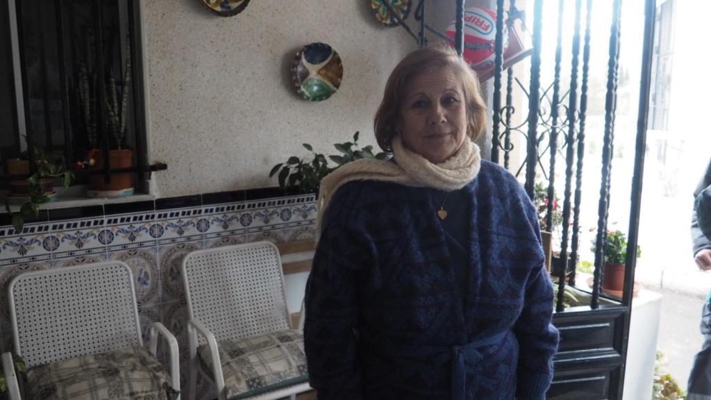 Carmen García, prima hermana de la abuela paterna del niño.